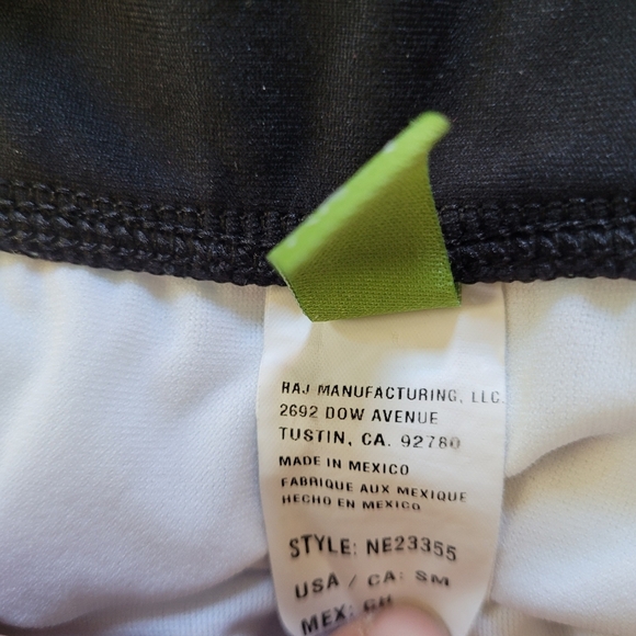 Next Multicolored Two Piece Swimsuit Size women's Small/Medium 34B 34C - Picture 11 of 11